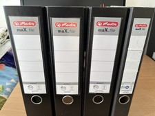 Leitz Hochwertiger Ordner für A4 - Schwarz