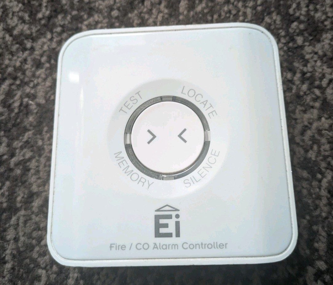 Aico Ei450 RadioLINK Fire & CO Alarm Controller, *Expiry Jan 2031*