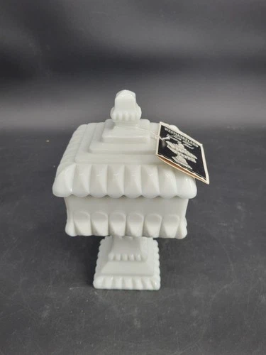 Vintage Westmoreland Milk Glass  Square Wedding Bowl w/Lid 9.75" - Original Tag