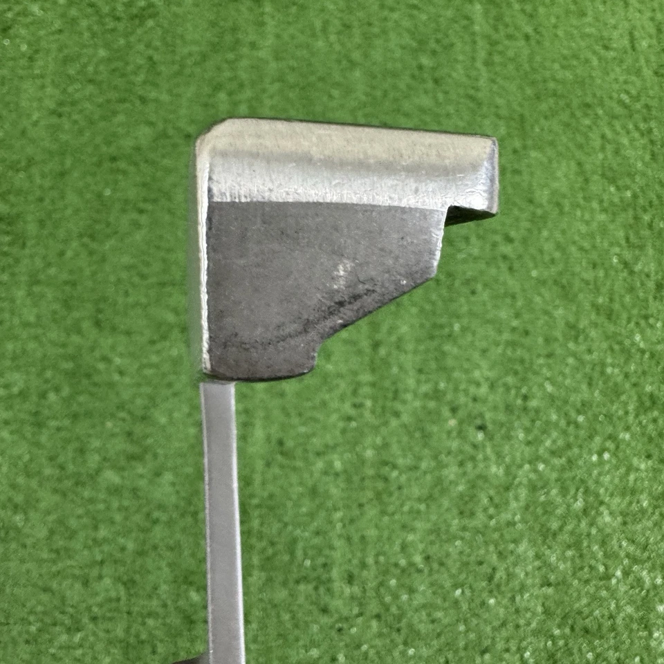 Heavy Putter C2-DF Blade Putter Right Handed 35” NEEDS GRIP - Image 3 of 4
