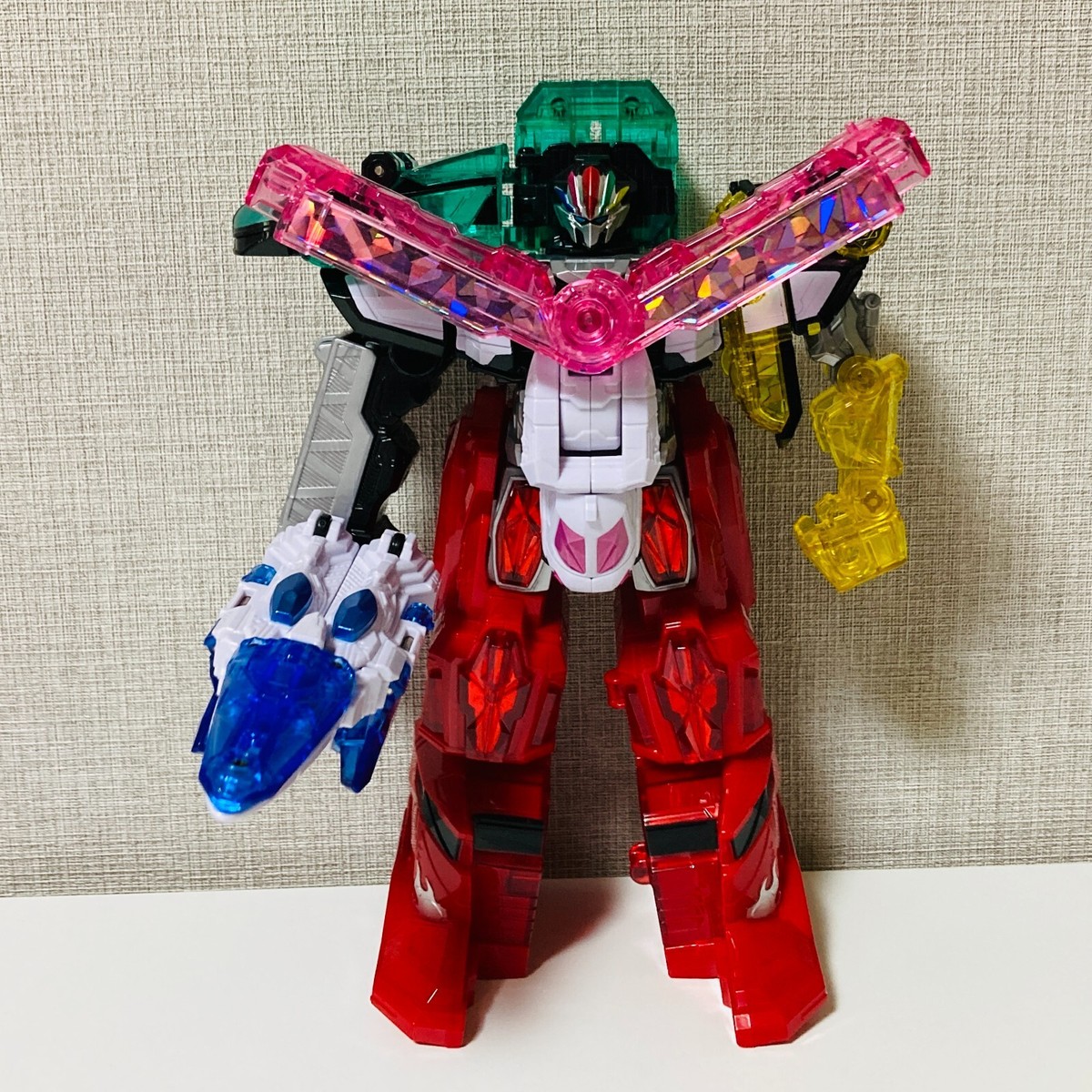 BANDAI Japan DX Megazord Power Rangers Super Senti Kiramager