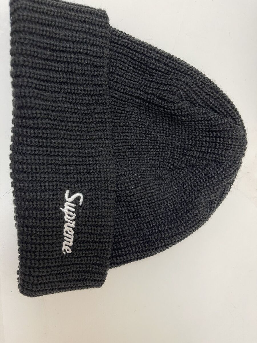 RARE RETIRED Supreme Loose Gauge Beanie Black (darker than RARE RETIRED Supreme Loose Gauge Beanie Black (darker than