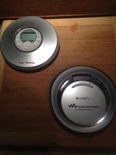 Sony Walkman CD D-EJ621 ALMOST MINT  And D-NE326CK-All Tested RARE ACCESSORIES 