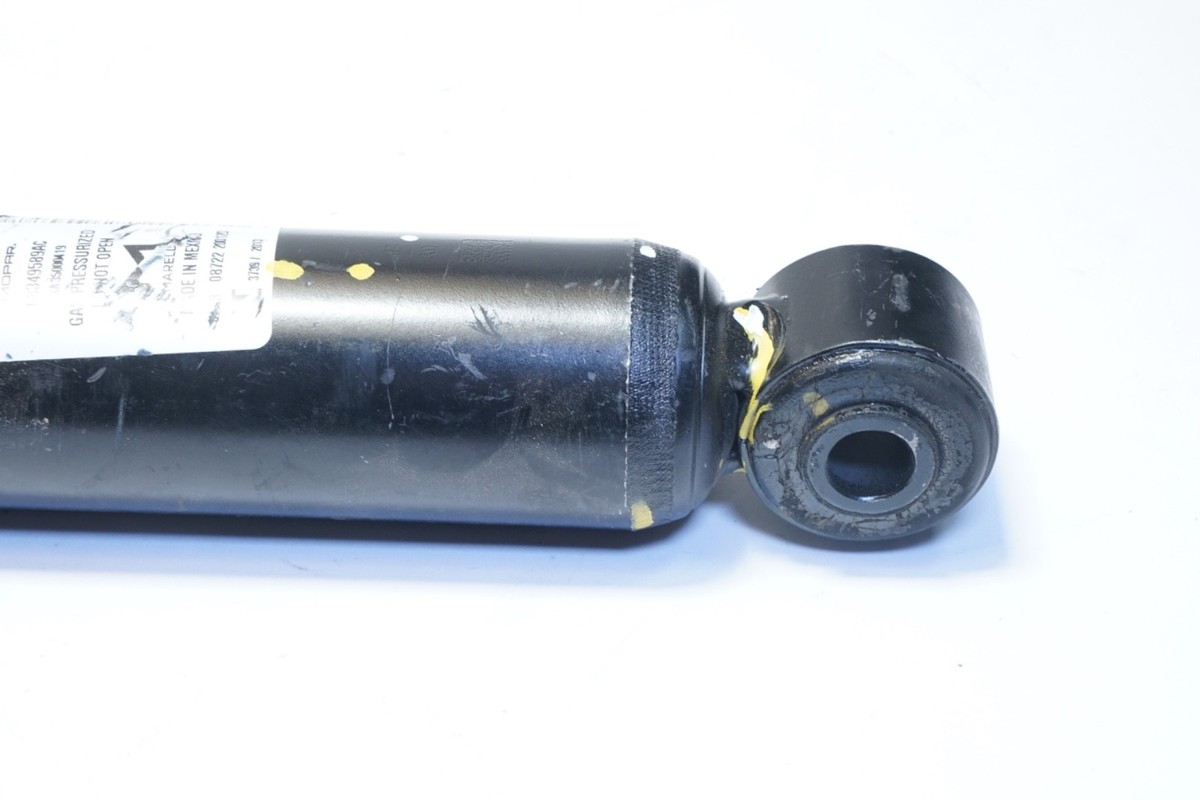 ラック New OEM Mopar Front Gas Shock Absorber 19-2022 RAM 2500 3500