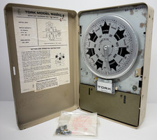 TORK W220L 120V 7-Day Mechanical Time Switch Timer w/ Trippers Made USA NOS