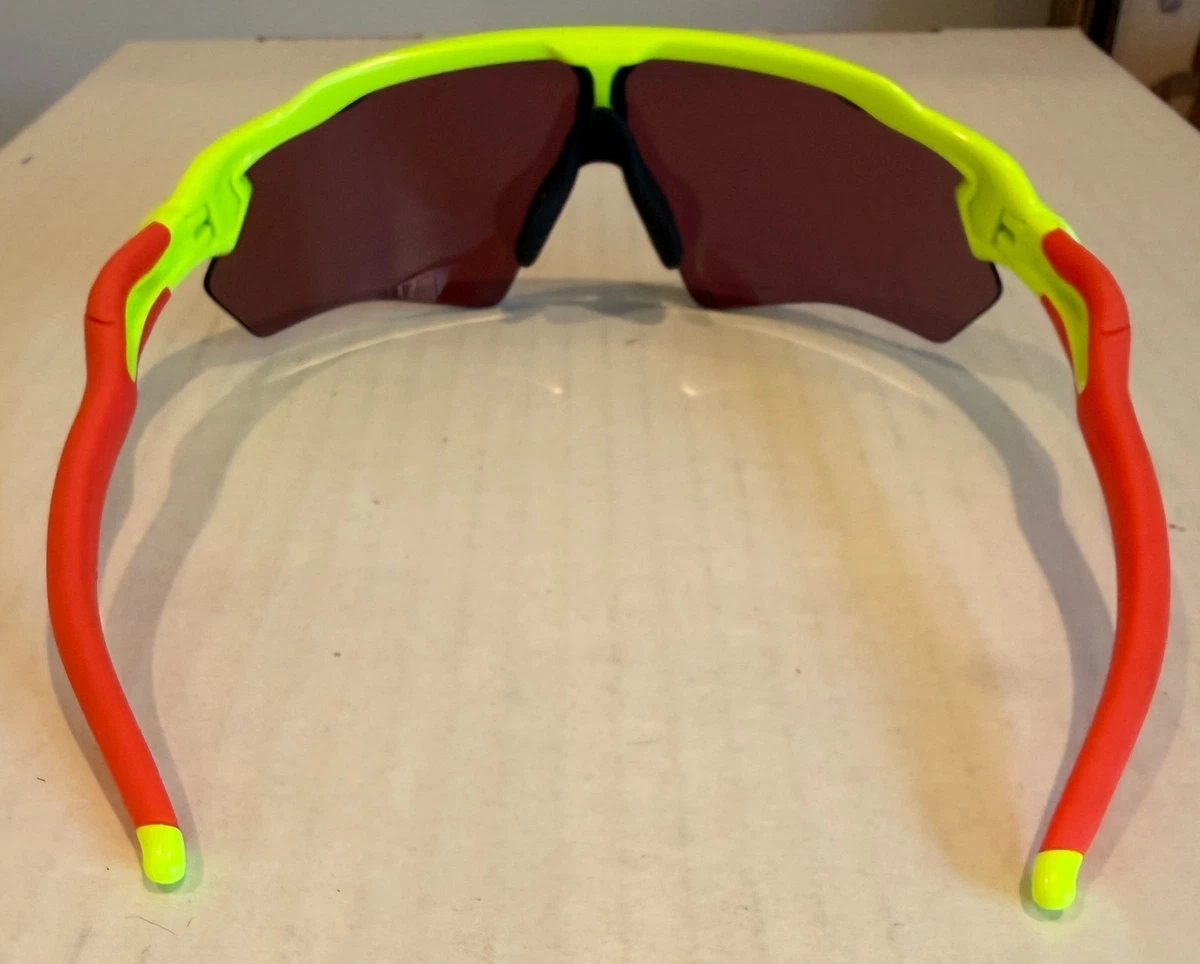 Oakley Youth Fit Radar EV XS Custom Sonnenbrille mit Etui, Reiniger, Xtra Nasenstück