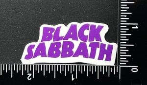 Vinilo BLACK SABBATH Impermeable: Decora Tu Portátil, Nevera O Coche Con La Leyenda Del Metal