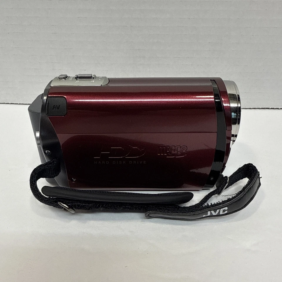 JVC Everio Camcorder GZ-MG330RU Red Not Tested Strap And Camera Bag with Strap - Image 2 of 4