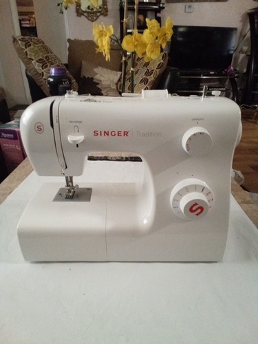 Singer Model 2250 Tradition Electric Sewing Machine. W/ Pedal - Picture 2 of 4