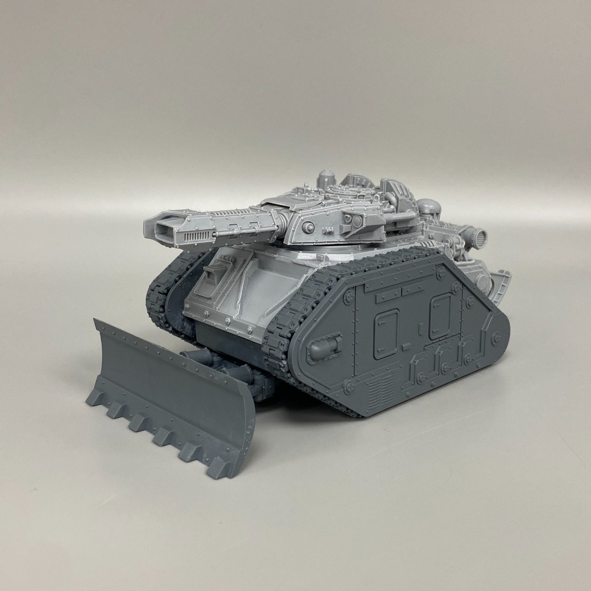 SOLAR AUXILIA FORGE WORLD LEMAN RUSS INCINERATOR WARHAMMER THE