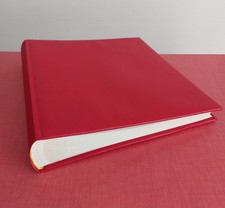 Album photos vide 100 pages vierges . 29 X 31 Cm . Comme neuf .