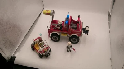 Playmobil Feuerwehr Unimog und Auto Inkl Figuren - Bild 1 von 4