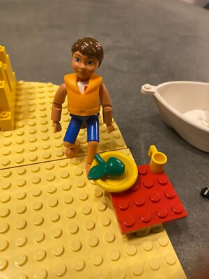 LEGO BELVILLE: Desert Island (5846) Incomplete Set