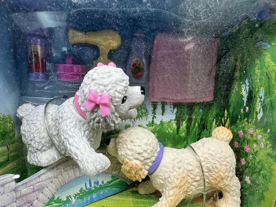 Barbie Pets Bobble Bobbing Head Poodle Pups 67388 Mattel 2002 NIB New in Box - Image 2 of 4