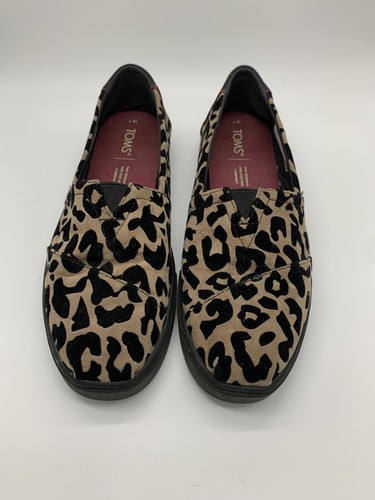toms leopard print