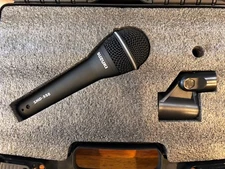 Suzuki SMD-558 Hand Held Dynamic Vocal Microphone