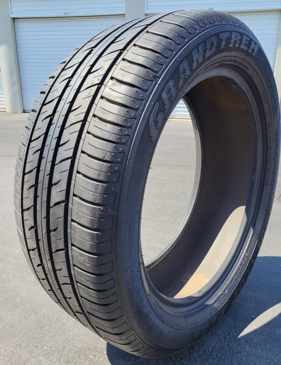 DUNLOP PT3A GRANDTREK 275/50R21 113V TIRE