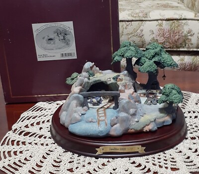3点　wdcc 白雪姫　Disney Enchanted Places Amazon.com: Snow White and the Seven Dwarfs Jewel Mine WDCC