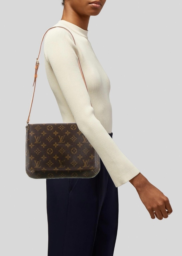 lv monogram shoulder