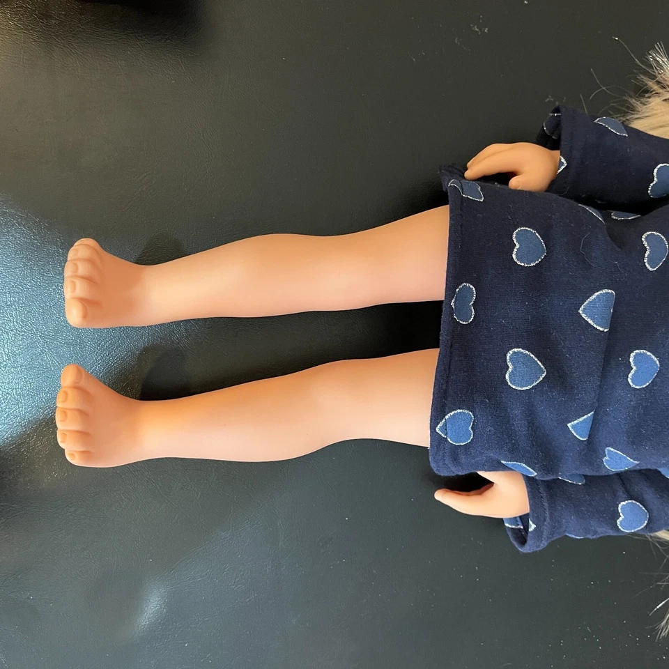 Muñeca Adora Charisma Brands 18" pulgadas F0211 rubia y ropa Foto 3 de 4