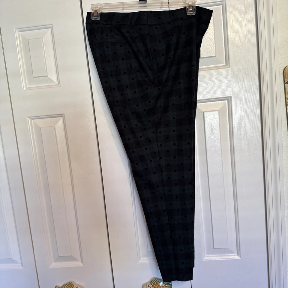 Talbots Pants Womens Plus 20W Black Watch Tartan Plaid Wool Blend Polka Dot NWT - Image 4 of 4