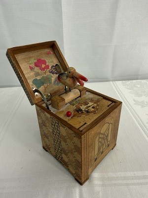 Antique Japanese Mechanical Marquetry Inlay Wood Cigarette Bird Dispenser Box