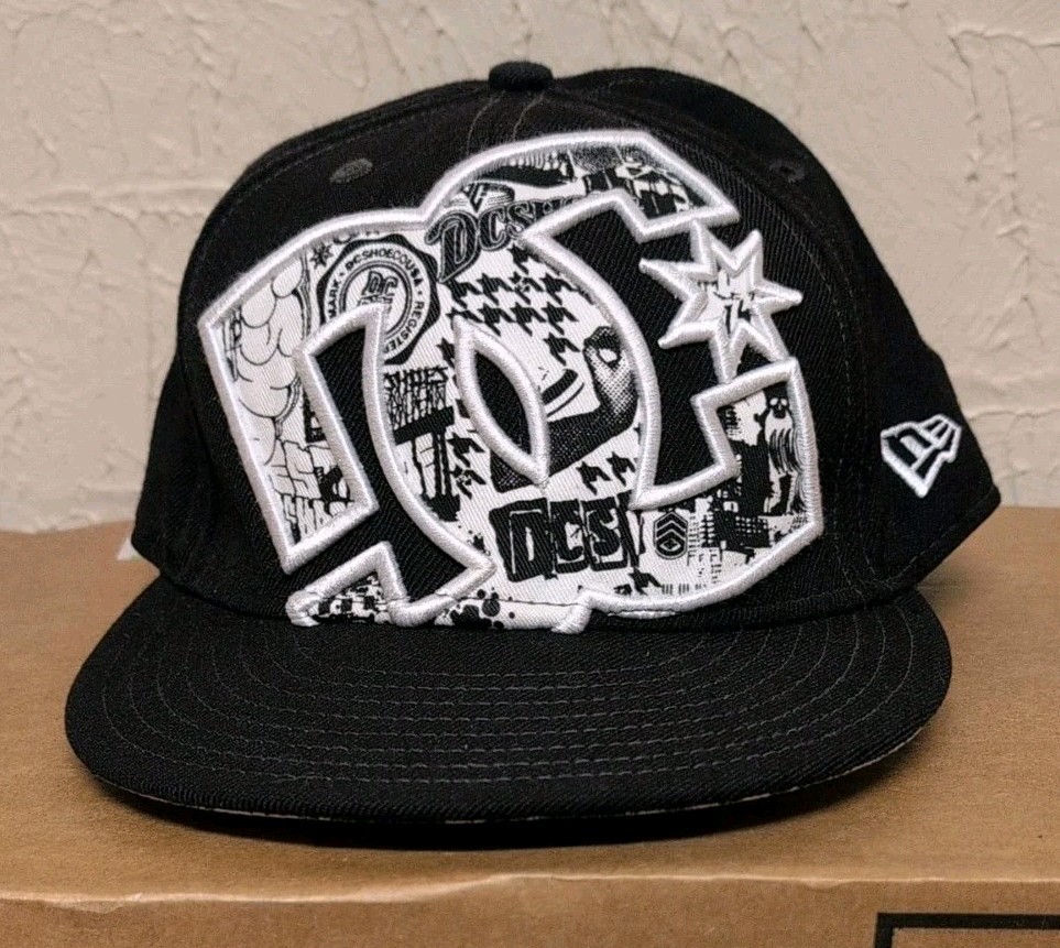 Black/white Y2k