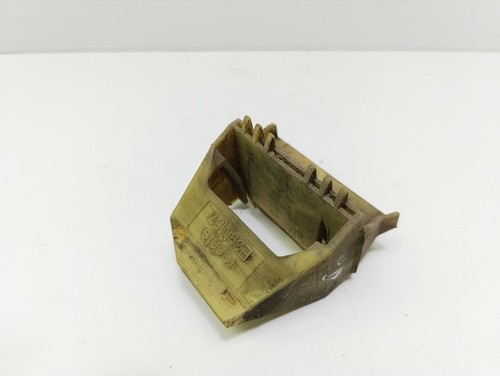 BMW 5 E39 2000 Rechts Halterung Kühler 2247894 Diesel 120kW UST133874