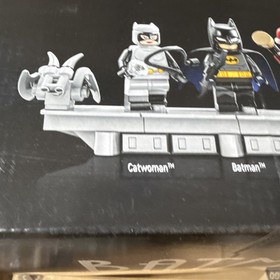 LEGO Batman: The Animated Series Gotham City 76271 4210 pcs Batman Joker