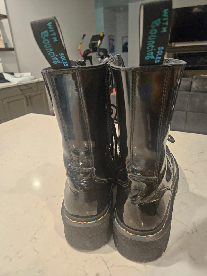 Botas de plataforma Dr Martens Jadon Hi Rainbow Pride Foto 2 de 4