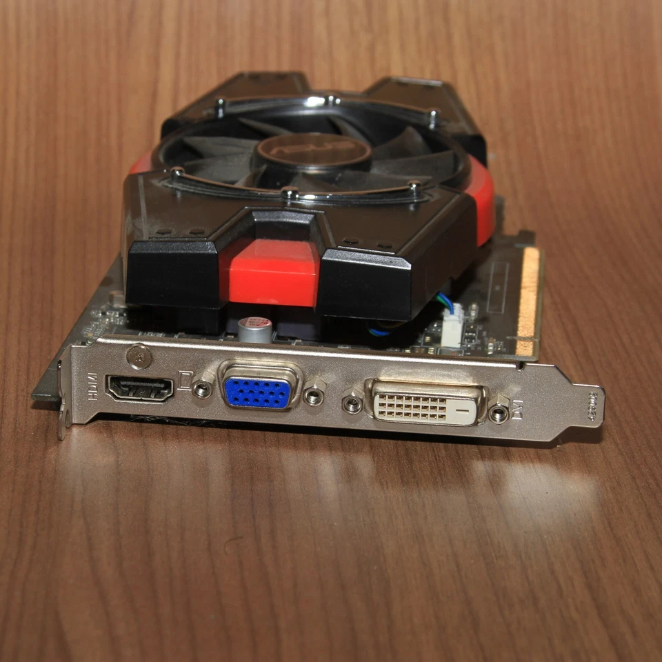 Placa de Vídeo Asus Nvidia GeForce GTX650 DC 1GB GDDR5 PCIe Não Testada - Imagem 3 de 4