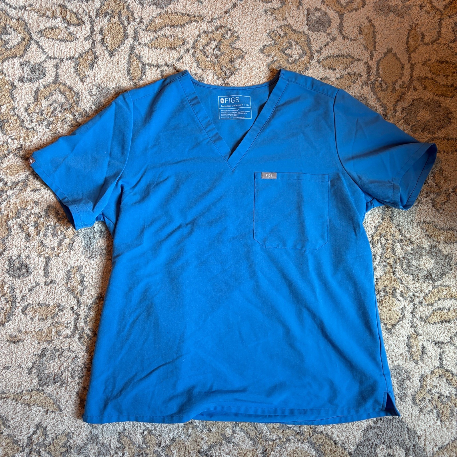 FIGS Scrub Shirt Top Women’s XL Blue Catarina Technical Collection