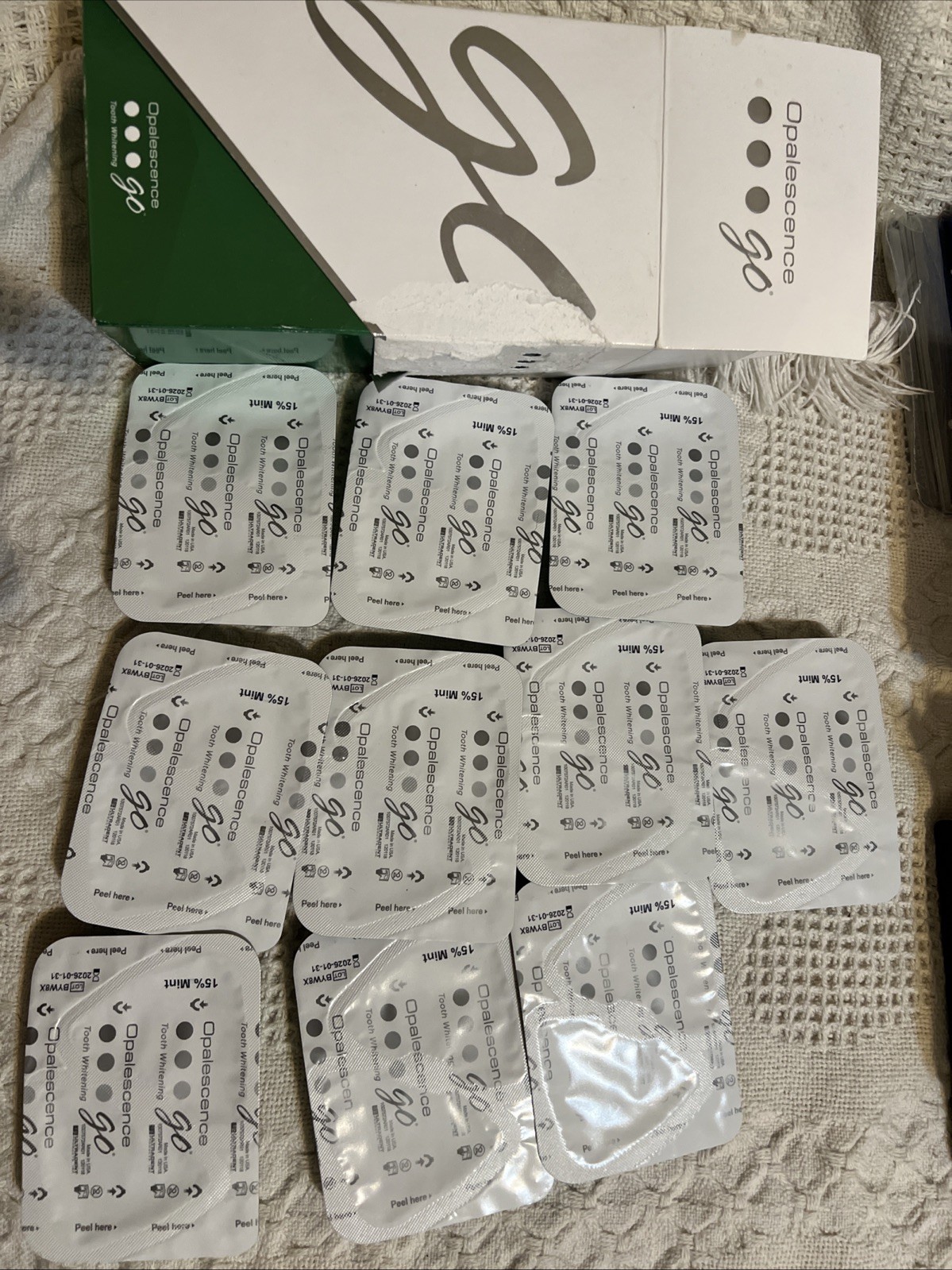 Opalescence Go 10% Tooth Whitening 10 Tray System MintFlavor 1-31-2026