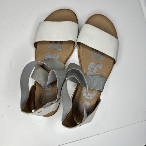 Sorel Ella Sandals White Leather Metallic Silver Gray Straps Size 9.5 Women’s - Picture 13 of 14