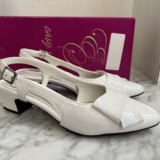 Easy Street White Patent Slingback Heels Pointed Toe Bow Block Heel Pumps 8N