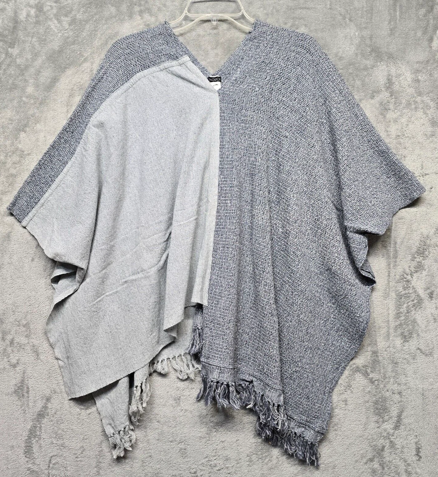Novica Top Womens Large XL Blue Gray Colorblock Cotton Poncho Fringe Lagen Boho