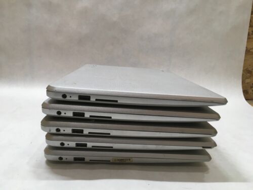 Toshiba CB30-B3122 Lot of 5 Broken Screens For Parts or Repair- FT - Picture 5 of 9