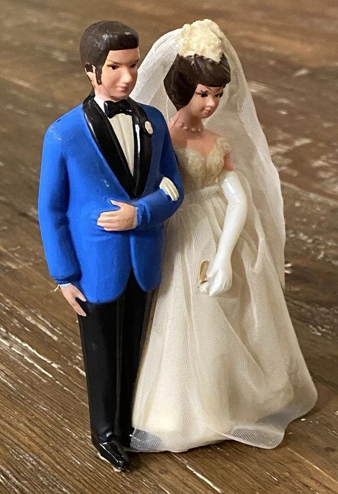 Abrigo Azul RARO De Colección Celuloide Boda Pastel Topper Morena Novio Años 50 Foto 2 de 4