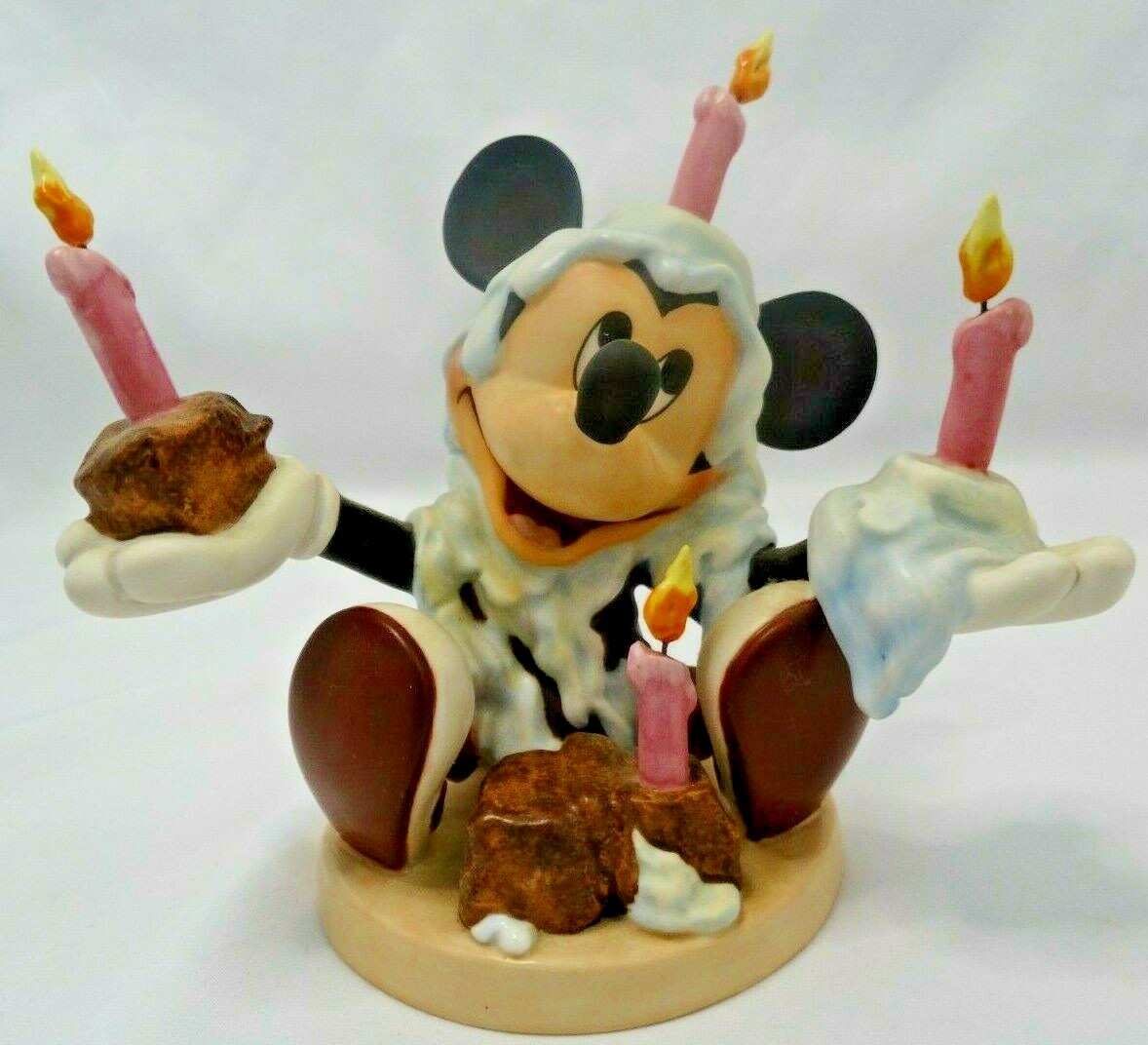 WDCC Walt Disney Mickey Mouse Happy Birthday Mickey's