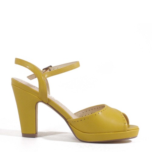 Chelsea Crew Aria Heels BLACK New - Picture 9 of 12