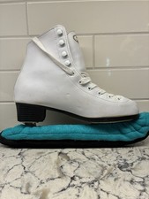 Figure Skating Ice Skates Female Size 6 DBX
