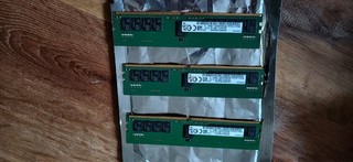 3x Samsung M393A2K43DB3 CWE 16GB DDR4 3200 = 48GB Server RAM RDIMM