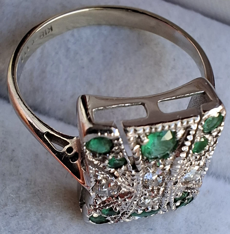 18Ct White Gold Art Deco Diamond & Emerald Cocktail Engagement Ring Size L/M - Image 4 of 4