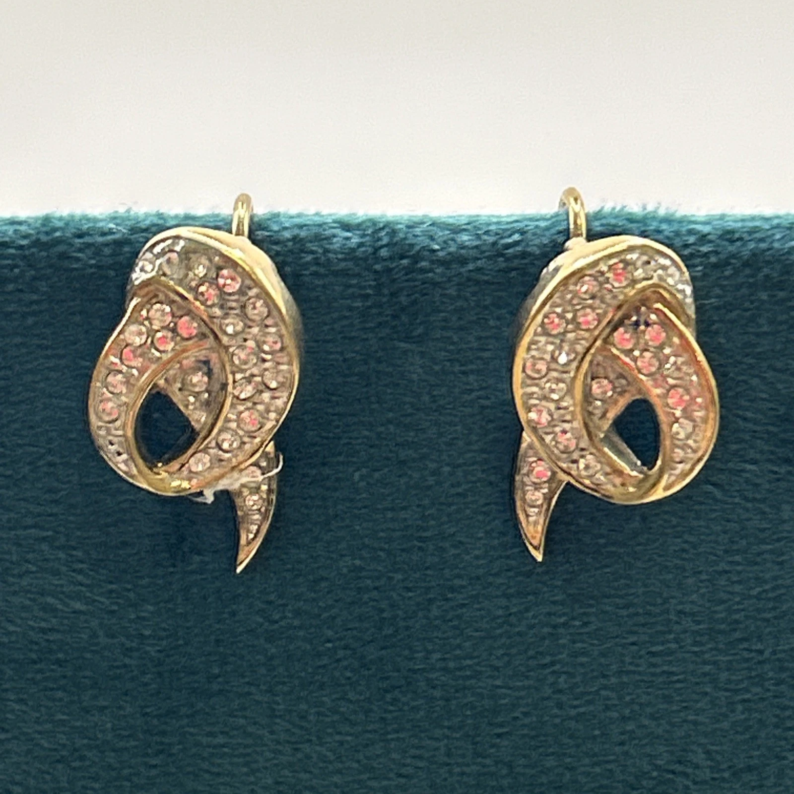 Boucle D’oreille vintage fantaisie Doré   Strass Blanc  Clips