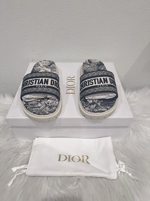 NIB Christian Dior DWAY Logo Dcross Dioract Dclub Evolution Sandal