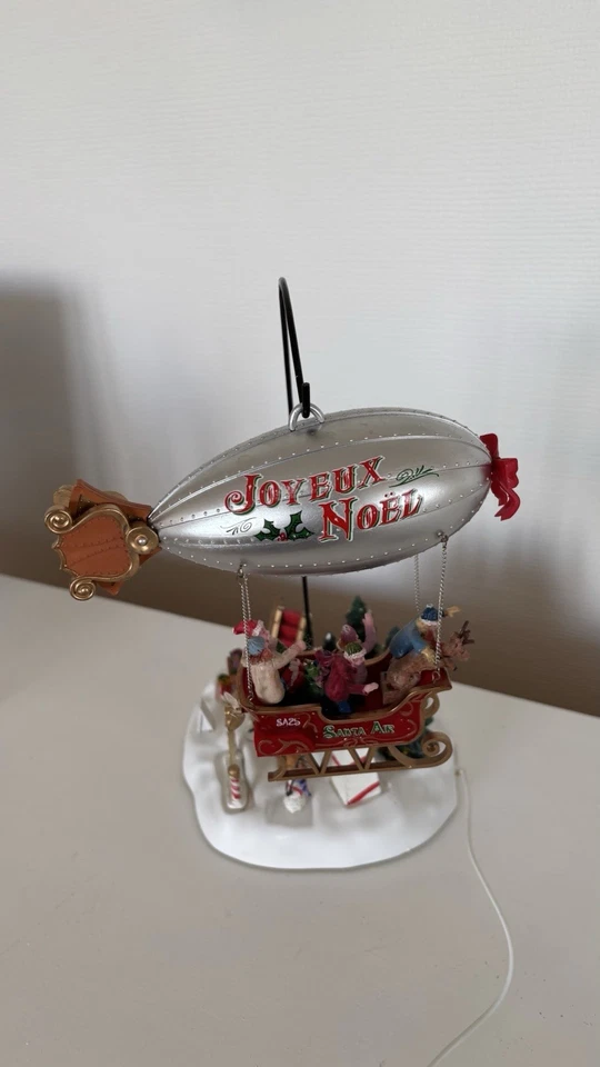 Lemax Air Field Christmas Village North Pole Retired 2011 Carole Towne - Photo 3/4