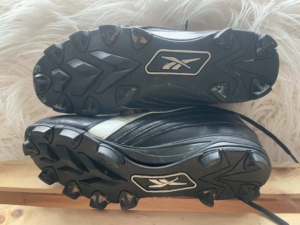 Botines Reebok Niños 6.5 Auténticos Colección de Béisbol MLB  Foto 4 de 4