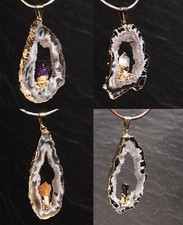Achat Anhänger Druse Geode mit Turmalin Amethyst Citrin Bergkristall vergoldet