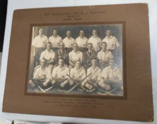 #T117.  COLLECTION OF EARLY AUSTRALIAN MEN'S HOCKEY ITEMS - PHOTOS, SIGNATURES