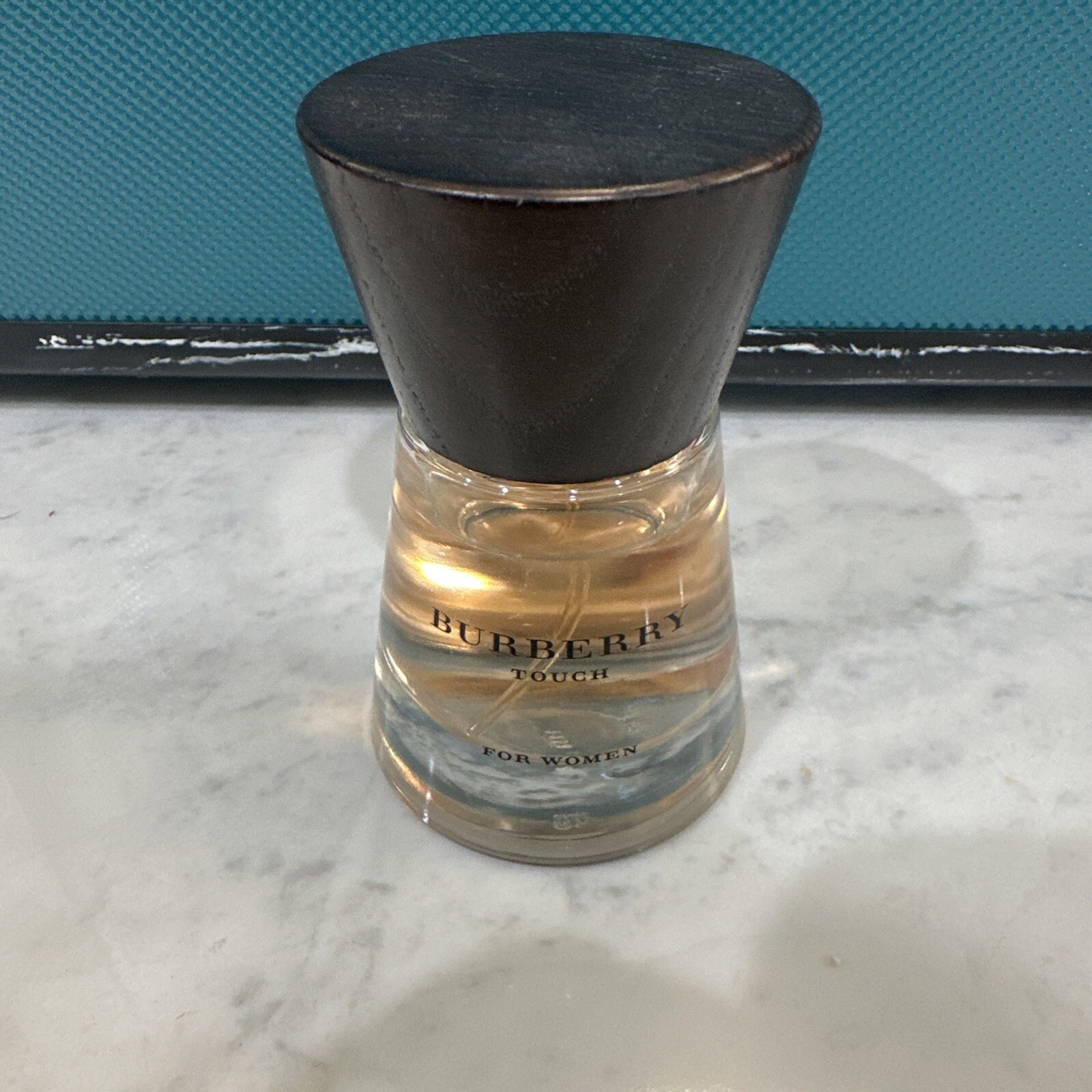 burberry touch for women 1.65oz  85%
